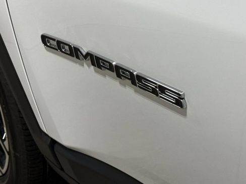 New 2026 Jeep Compass Limited AWD/4WD image 25