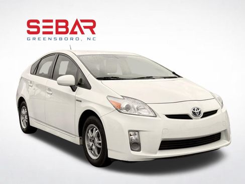 Used 2010 Toyota Prius Four w/ Navigation Pkg FWD image 3
