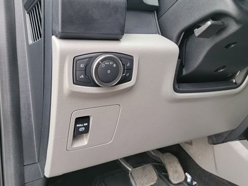 Used 2020 Ford F150 XL w/ Equipment Group 101A Mid AWD/4WD image 25