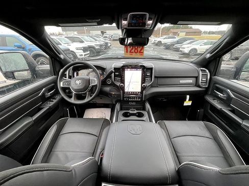 New 2026 RAM 2500 Laramie w/ Night Edition image 36