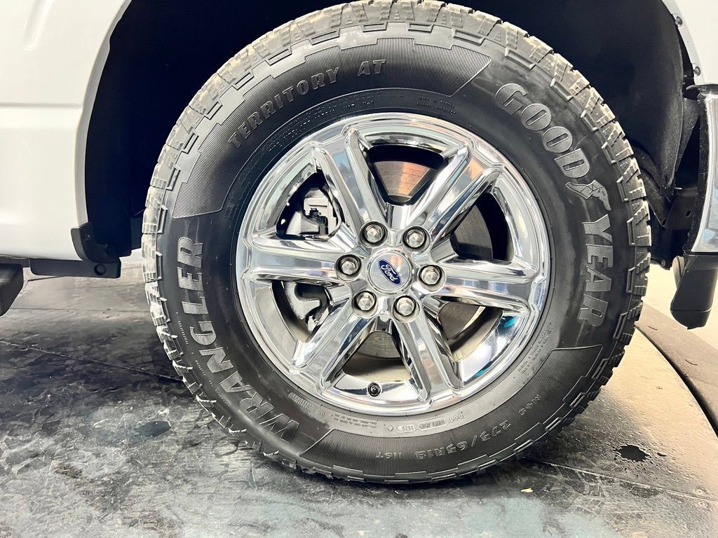 Used 2025 Ford F150 Lariat AWD/4WD image 22
