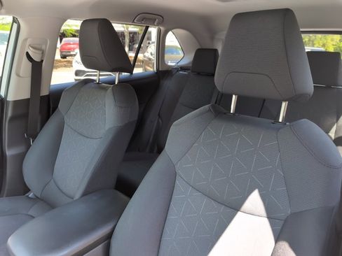 Used 2024 Toyota RAV4 XLE image 9