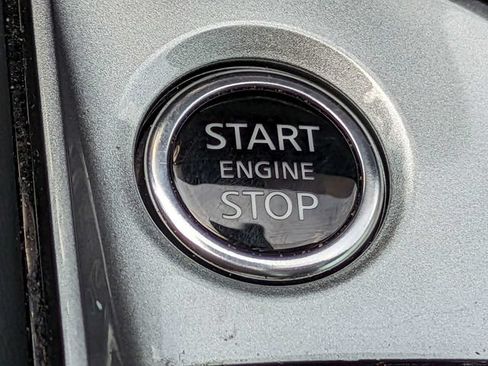 Used 2024 Nissan Altima 2.5 SL AWD/4WD image 32