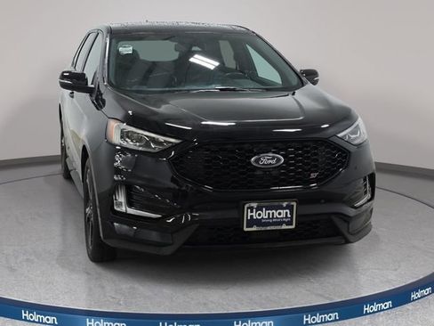 Used 2021 Ford Edge ST w/ Equipment Group 401A AWD/4WD image 3
