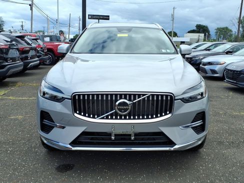 Used 2023 Volvo XC60 B5 Plus w/ Climate Package AWD/4WD image 8
