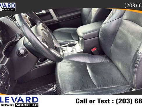 Used 2014 Toyota 4Runner Limited image 29