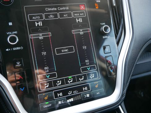 Certified 2025 Subaru Outback Premium image 23