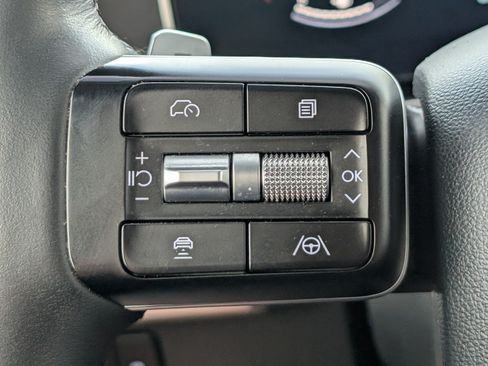 Used 2025 Hyundai Santa Fe SE FWD image 20
