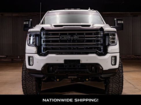 Used 2023 GMC Sierra 3500 AT4 w/ AT4 Preferred Package image 4