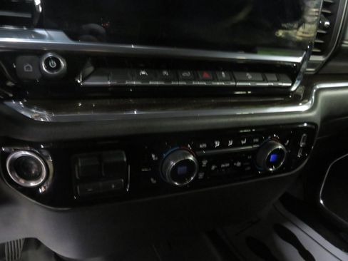 Used 2023 Chevrolet Silverado 1500 RST image 13