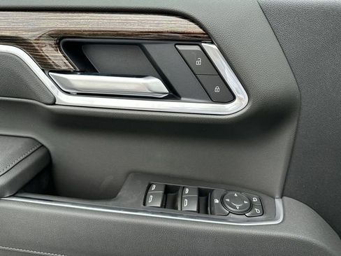 New 2026 GMC Sierra 1500 Elevation image 23