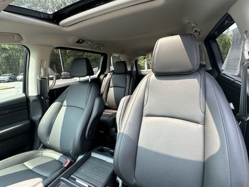 Used 2026 Honda Odyssey EX-L image 8