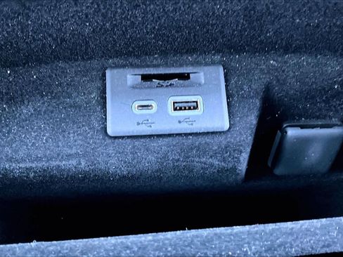 Used 2023 Cadillac Escalade Sport image 34