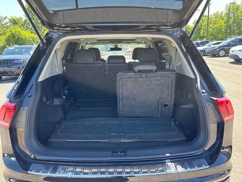 Certified 2023 Volkswagen Tiguan SE w/ Panoramic Sunroof Package FWD image 14