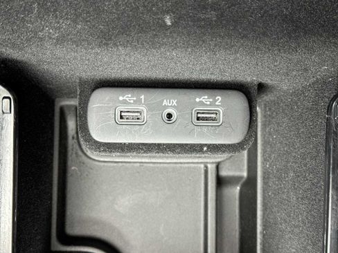 Used 2019 Dodge Charger SXT w/ Blacktop Package AWD/4WD image 31