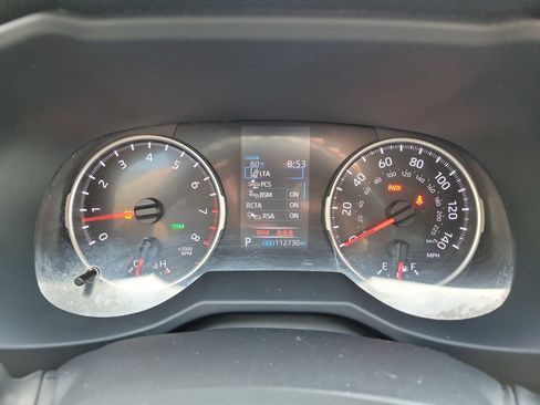 Used 2022 Toyota RAV4 XLE image 25