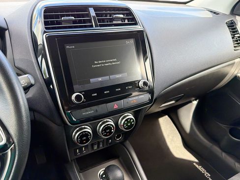 Used 2024 Mitsubishi Outlander Sport SE image 26