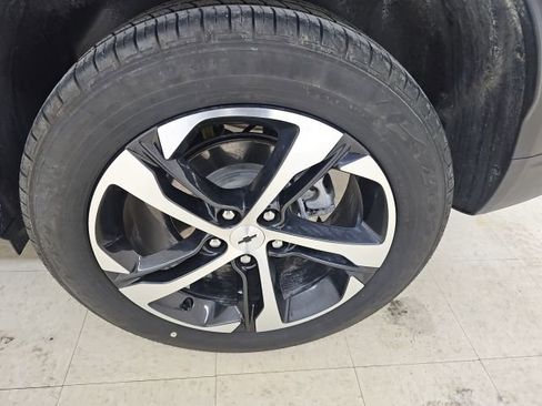 Used 2024 Chevrolet Trax RS w/ Driver Confidence Package image 21