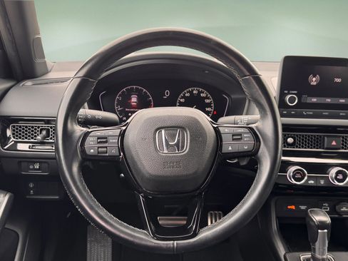 Used 2022 Honda Civic Sport image 17