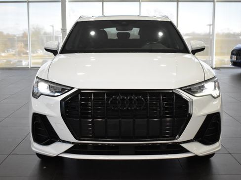 Used 2023 Audi Q3 2.0T Premium image 6