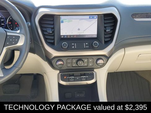 Used 2020 GMC Acadia Denali w/ Technology Package image 3