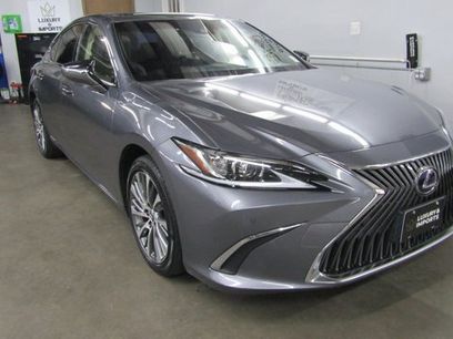 Used 2019 Lexus ES 300h