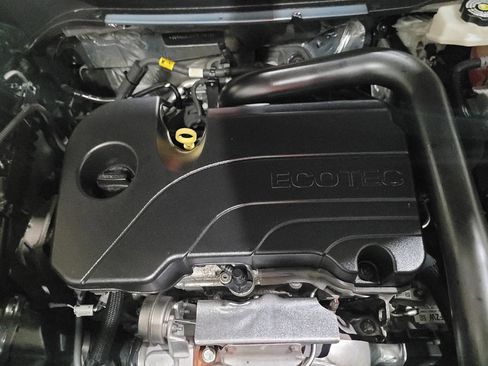 Used 2023 Chevrolet Equinox LT AWD/4WD image 30