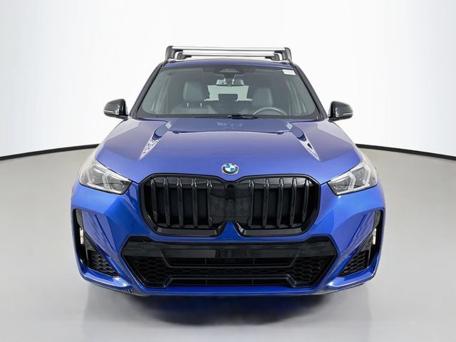Used 2023 BMW X1 xDrive28i w/ M Sport Package AWD/4WD image 2