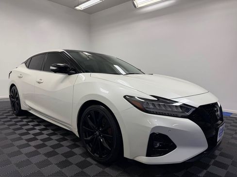 Used 2023 Nissan Maxima SR w/ Sport Mat Group FWD image 1