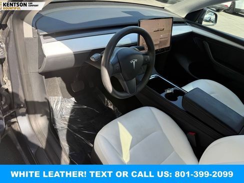 Used 2023 Tesla Model Y Long Range AWD/4WD image 26