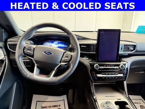 Used 2022 Ford Explorer ST w/ Equipment Group 401A image 2