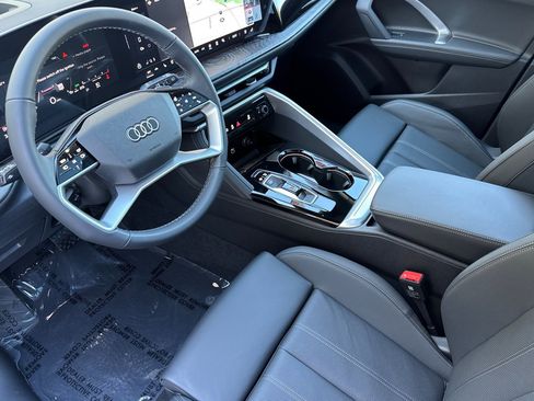 New 2025 Audi Q5 Premium Plus image 7