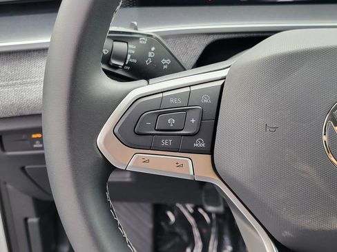 New 2025 Volkswagen Tiguan S image 11