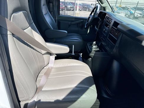 Used 2025 Chevrolet Express 2500 Extended w/ Driver Convenience Package RWD image 27