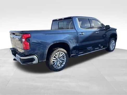 Certified 2022 Chevrolet Silverado 1500 LTZ image 5