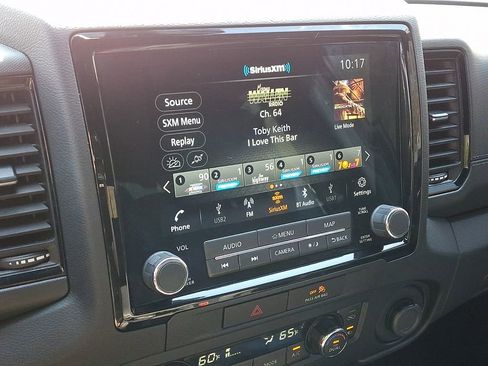 Used 2022 Nissan Frontier PRO-4X w/ Pro-4X Premium Package AWD/4WD image 3