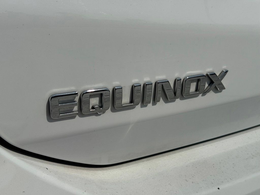 Used 2023 Chevrolet Equinox LS w/ LS Convenience Package FWD image 12