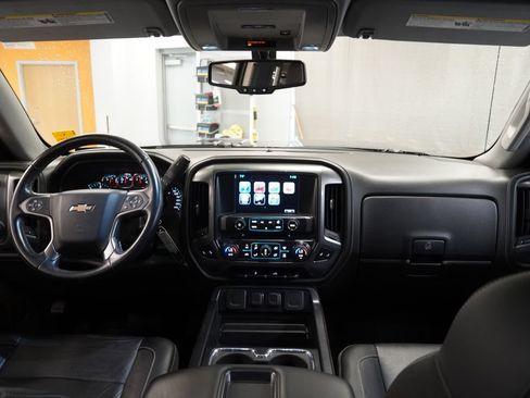 Used 2015 Chevrolet Silverado 1500 LTZ AWD/4WD image 18