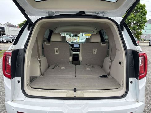 Used 2023 GMC Acadia Denali AWD/4WD image 19
