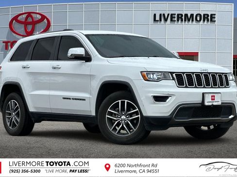 Used 2018 Jeep Grand Cherokee Limited image 1