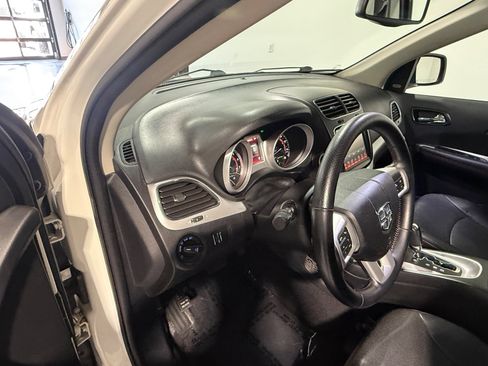 Used 2018 Dodge Journey GT AWD/4WD image 12