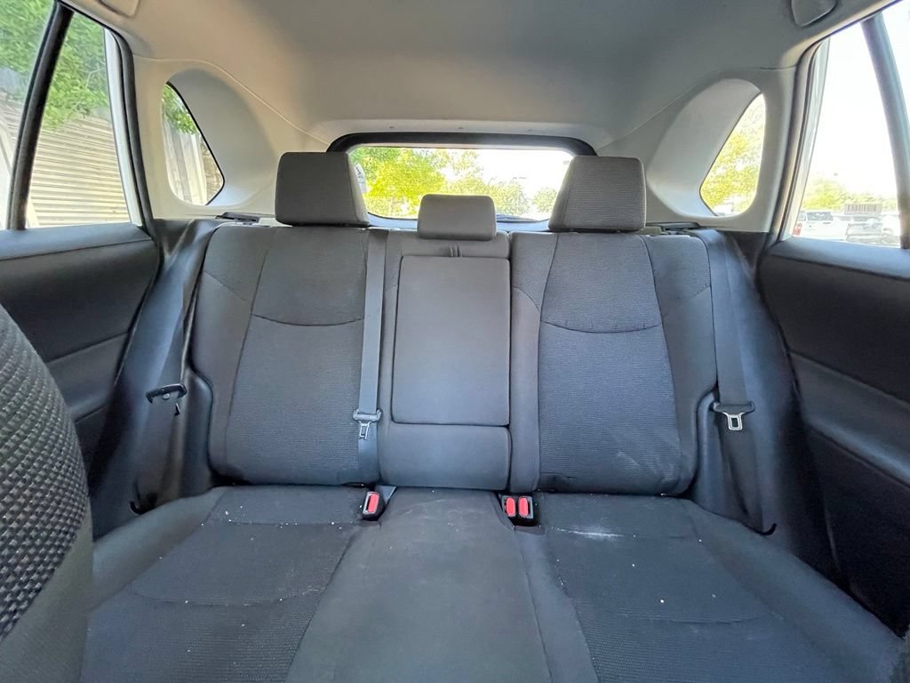 Used 2025 Toyota RAV4 LE FWD image 30