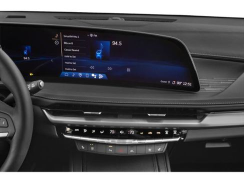 Used 2024 Cadillac XT4 Premium Luxury w/ Active Safety Package AWD/4WD image 13