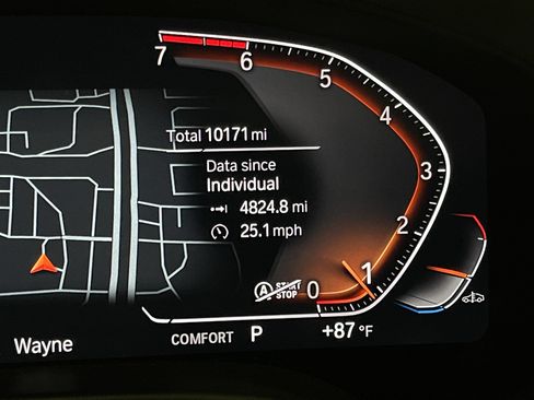 Used 2025 BMW X4 xDrive30i AWD/4WD image 21
