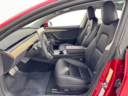 Used 2022 Tesla Model 3 Performance image 17
