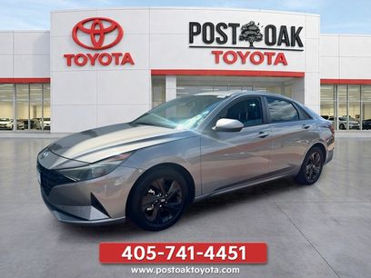 Used 2023 Hyundai Elantra SEL