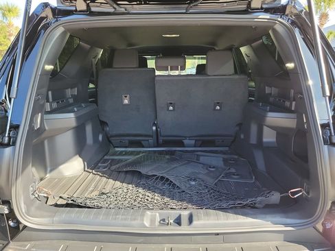 Used 2025 Toyota 4Runner SR5 image 8