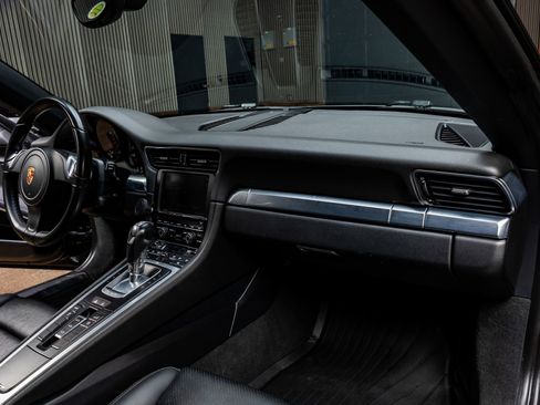 Used 2016 Porsche 911 Carrera image 13