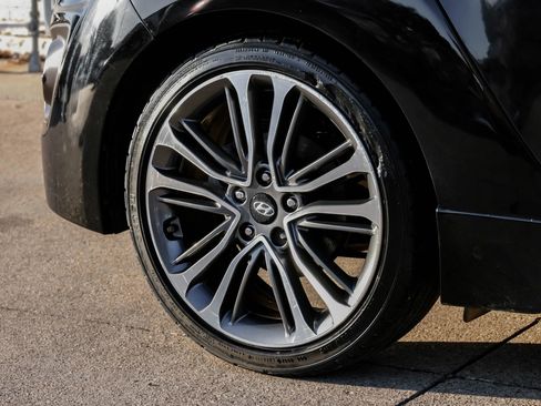 Used 2016 Hyundai Veloster Turbo image 31