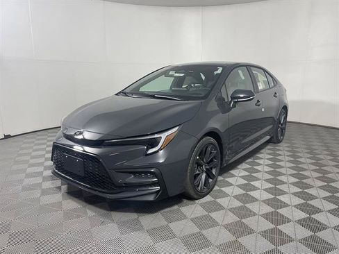 New 2026 Toyota Corolla SE FWD image 3